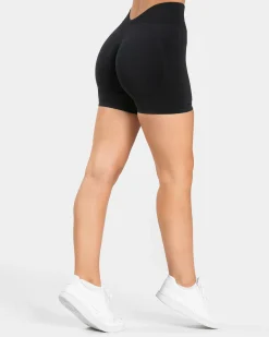 Best Sale Essence V-Back Covert Scrunch Short "" Damen Shorts
