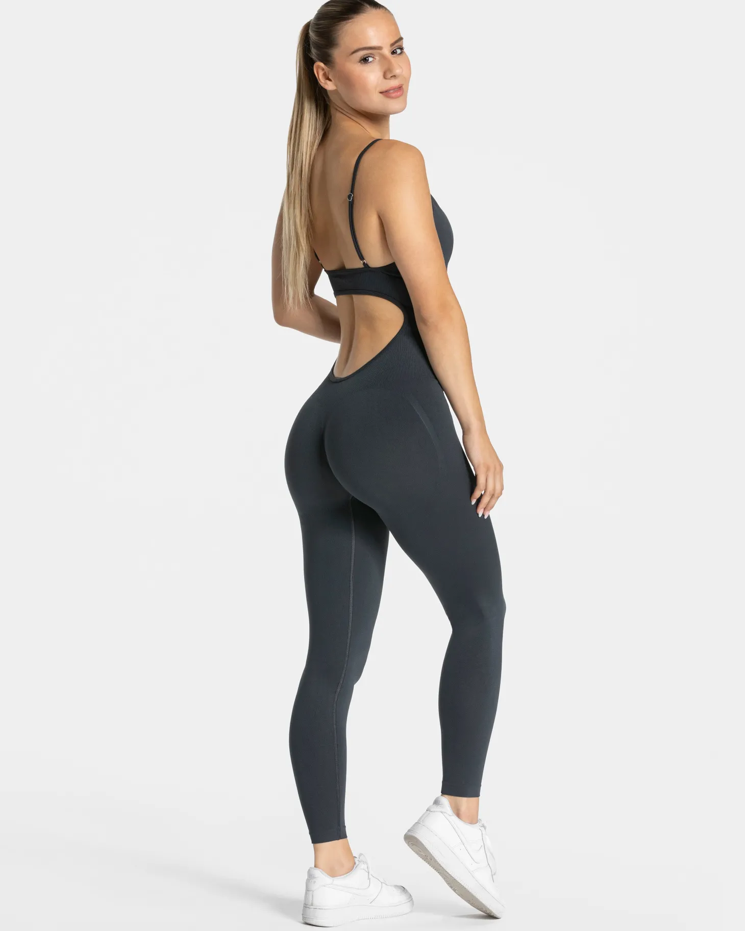 Shop Essence V-Back Covert Scrunch Jumpsuit "" Damen Jumpsuits