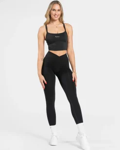 Store Fearless Cami Top 