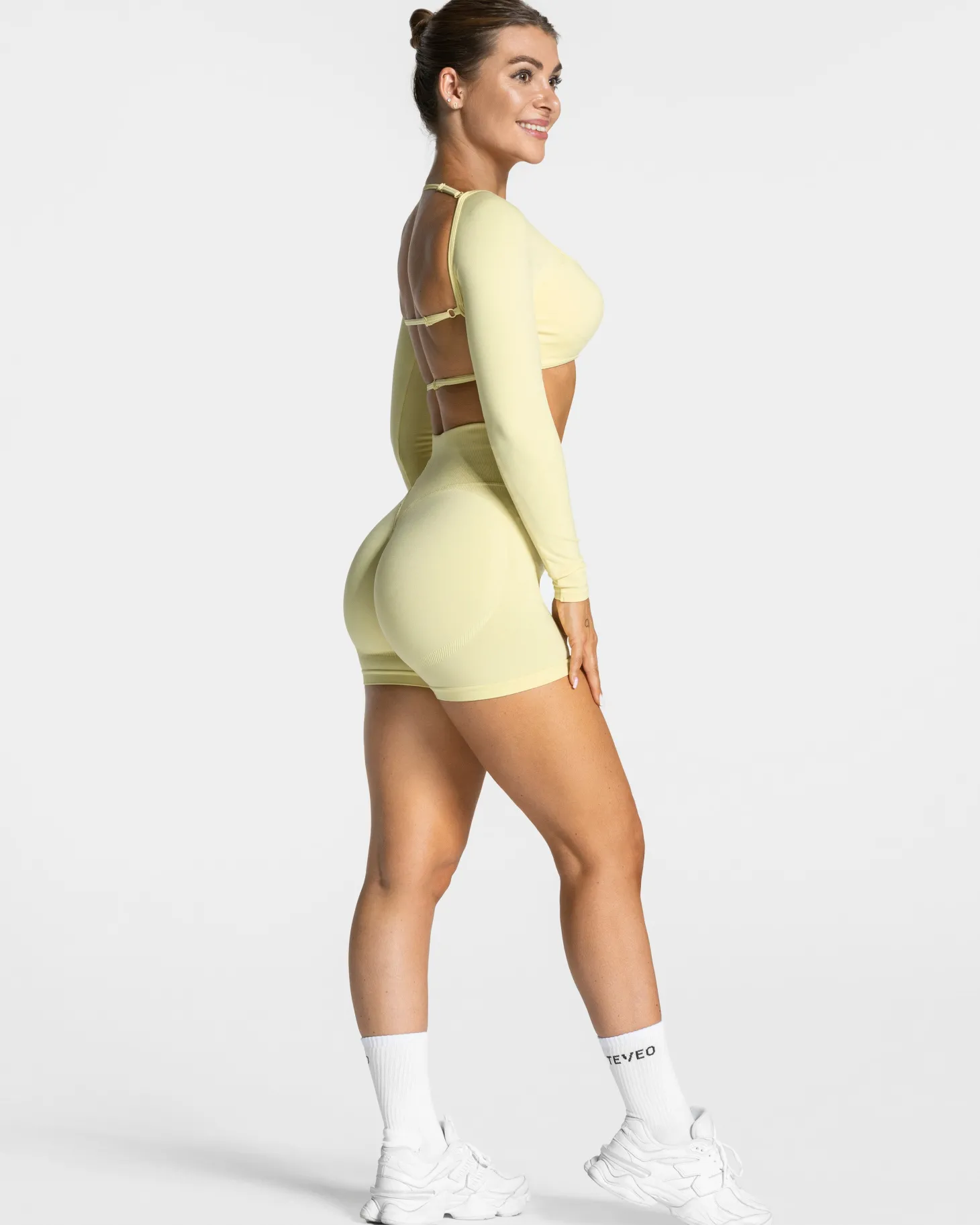 Outlet Femme Backless Longsleeve "" Damen Longsleeves