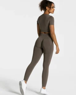 Outlet Focus Crop Top 