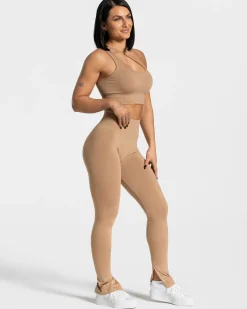 Store Sassy Slit Leggings