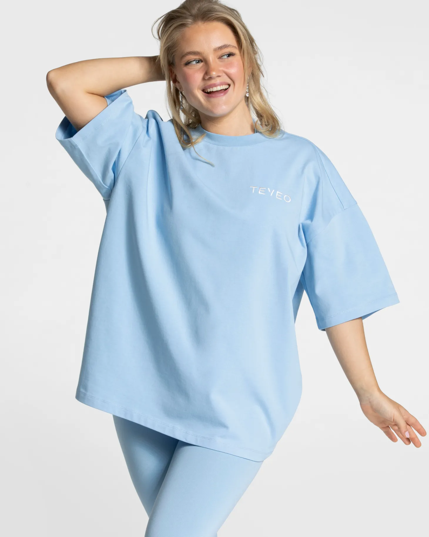 Online Signature Oversized T-Shirt "Ice Blue" Damen T-shirts