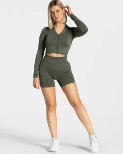 Discount Statement Scrunch Short